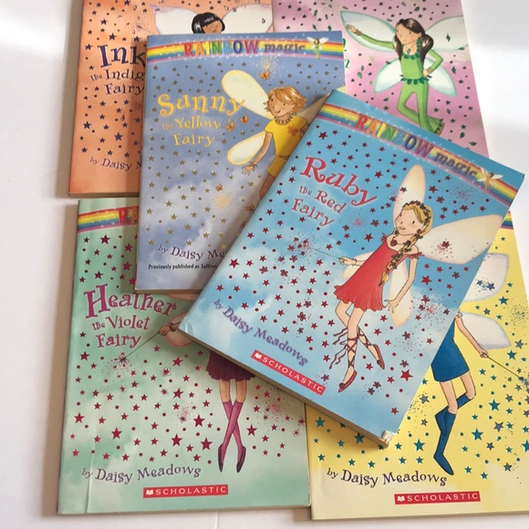 6 Rainbow Magic Fairies Scholastic Chapter Books - Picture 1 of 7